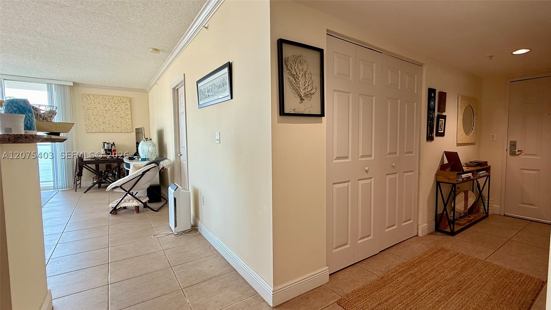 1155 Brickell Bay Dr #2310 Miami, FL 33131