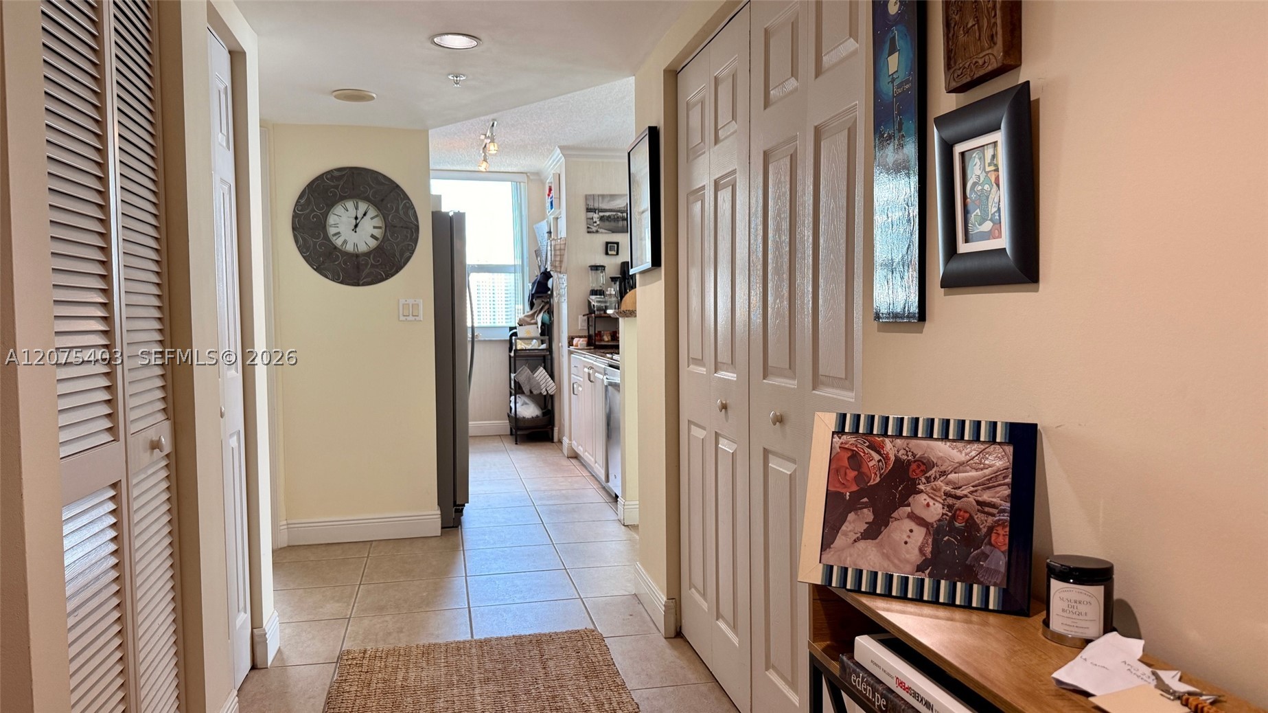 1155 Brickell Bay Dr #2310 Miami, FL 33131