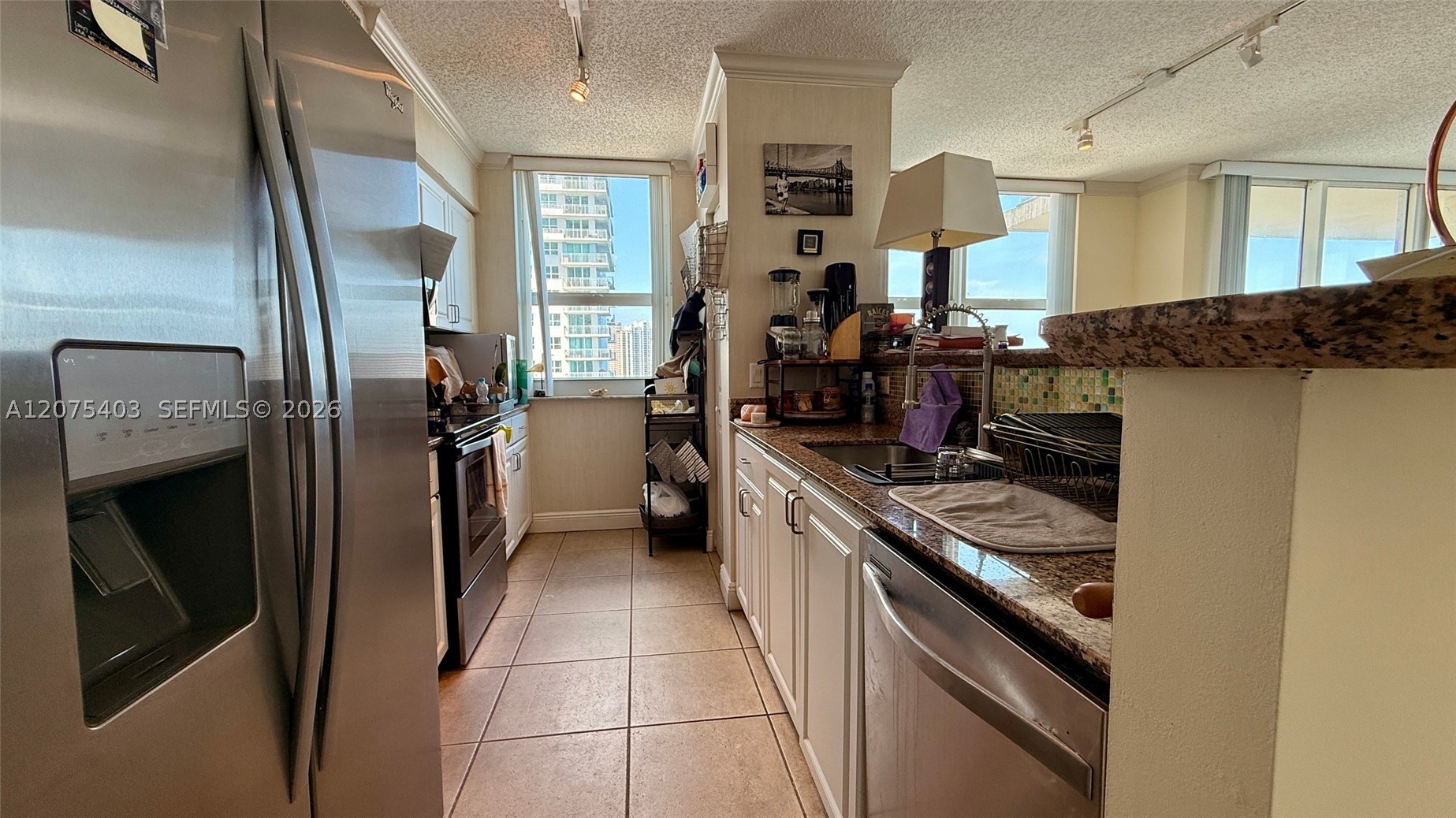 1155 Brickell Bay Dr #2310 Miami, FL 33131