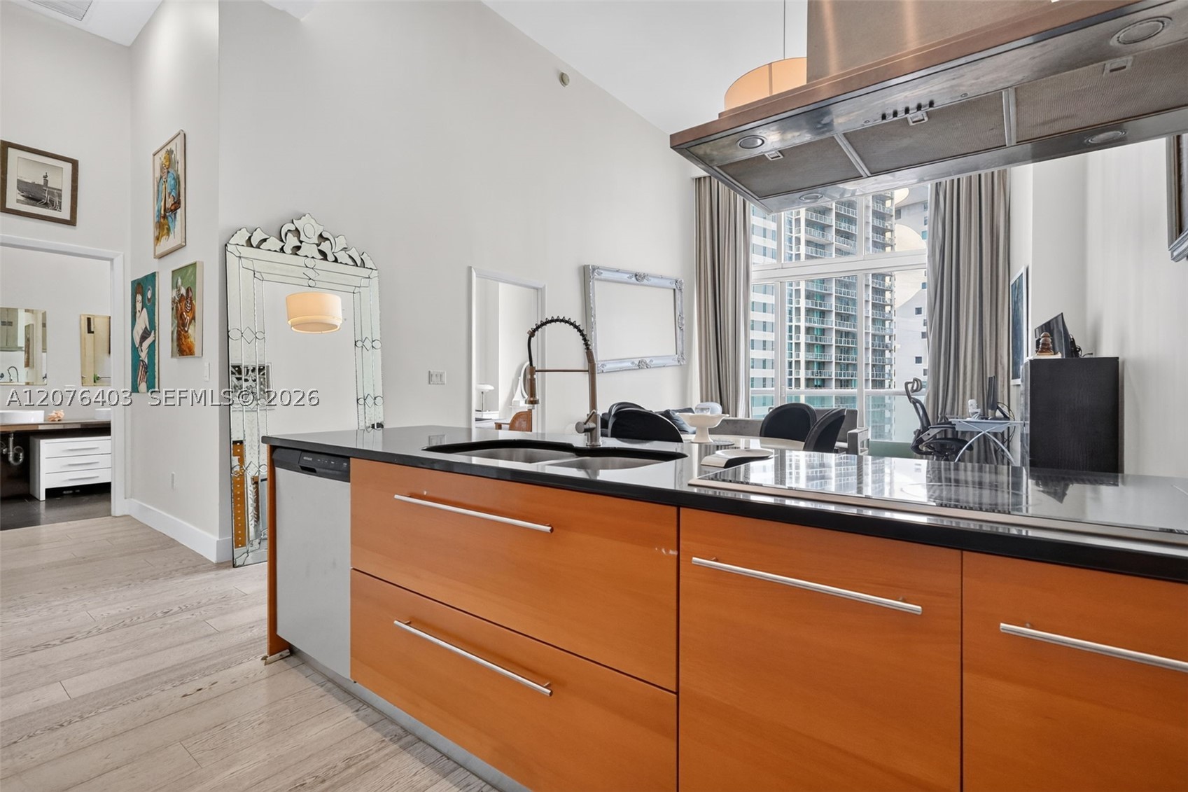 image Icon Brickell III (W Miami)2