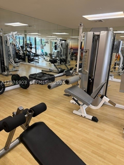 20225 NE 34th Ct #1617 Aventura, FL 33180
