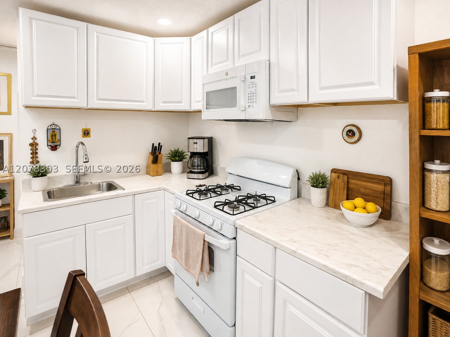 6450 SW 102nd Ave Miami, FL 33173