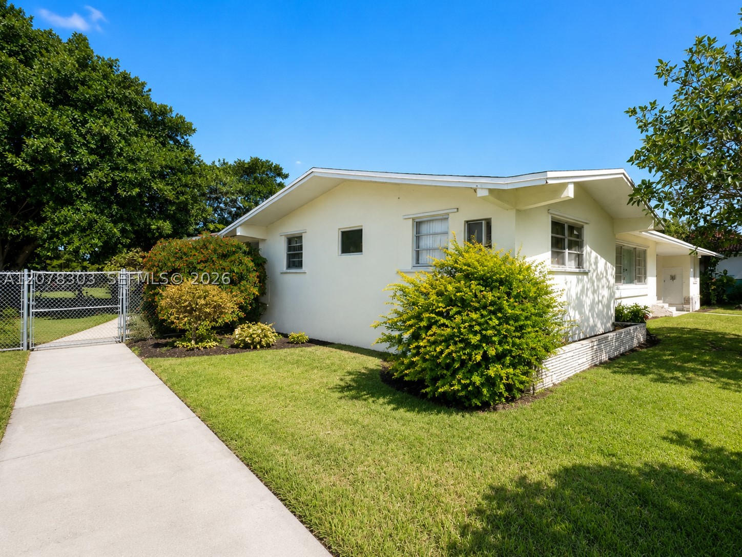 6450 SW 102nd Ave Miami, FL 33173