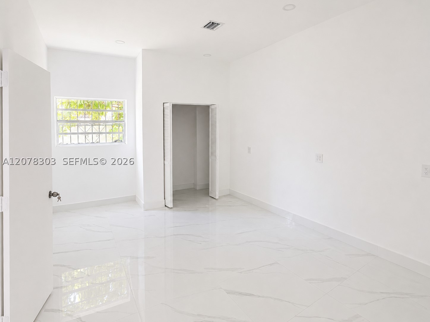 6450 SW 102nd Ave Miami, FL 33173