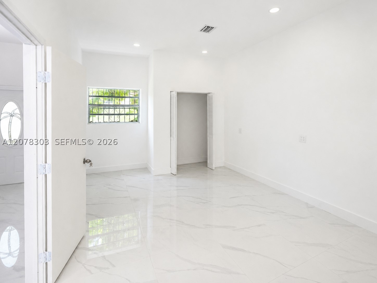 6450 SW 102nd Ave Miami, FL 33173