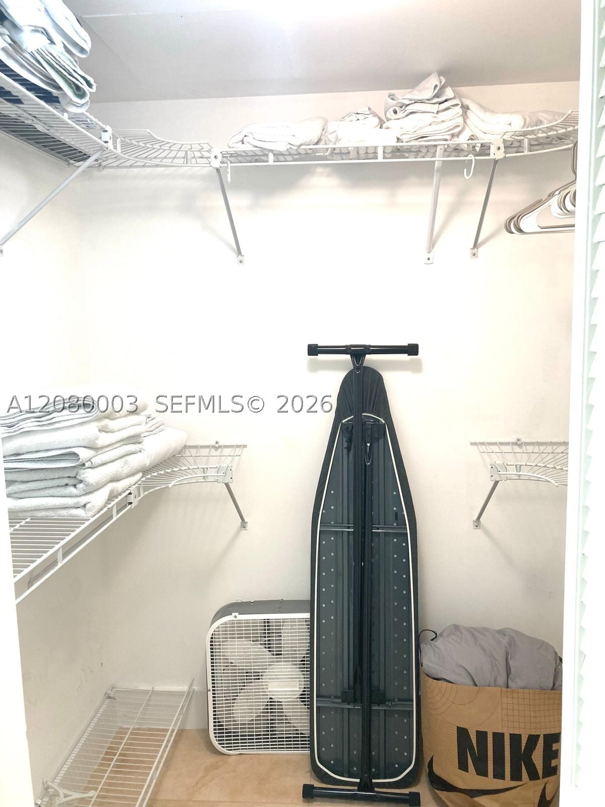 image Brickell on the River South10