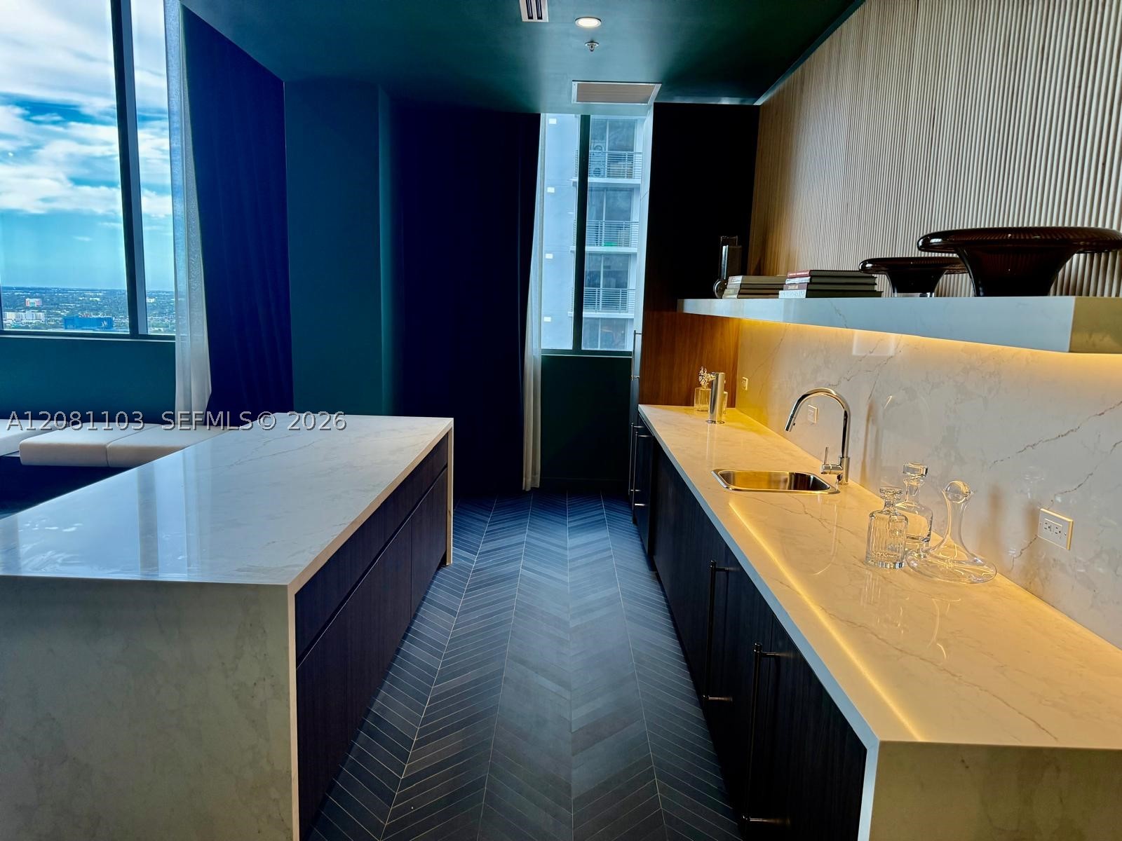 image The Crosby Miami Worldcenter31