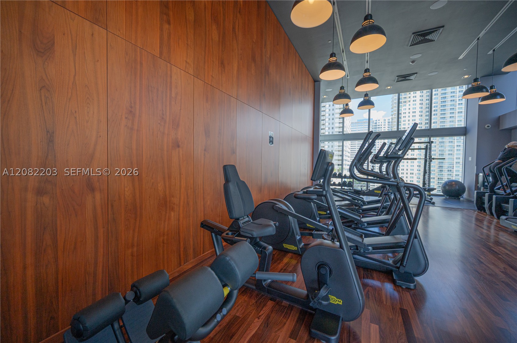 image Brickell House25