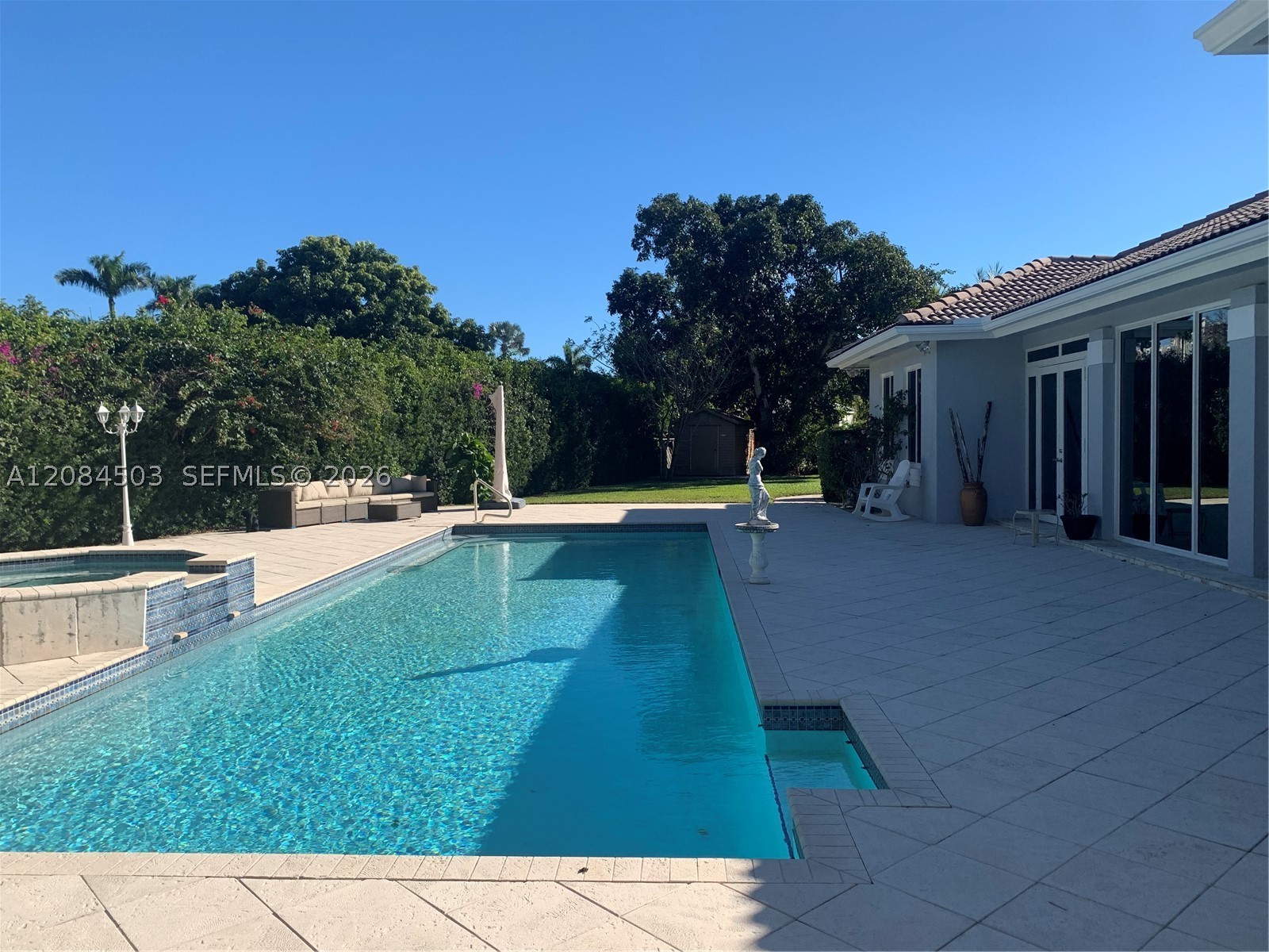 7625 SW 75th Ave Miami, FL 33143