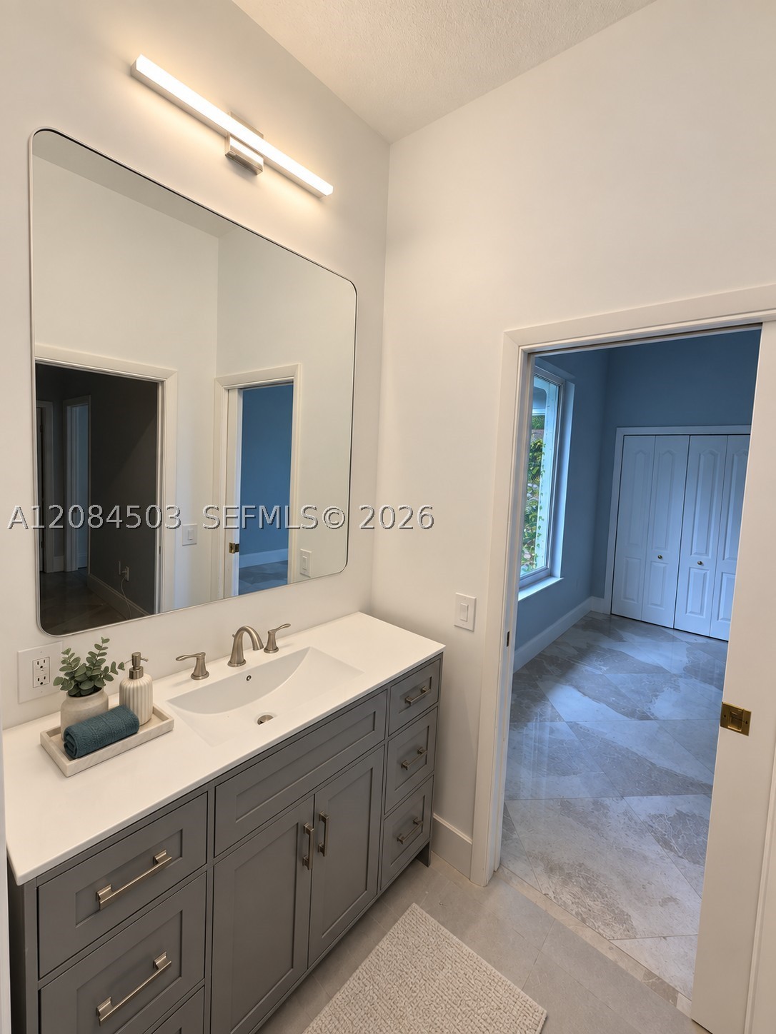 7625 SW 75th Ave Miami, FL 33143