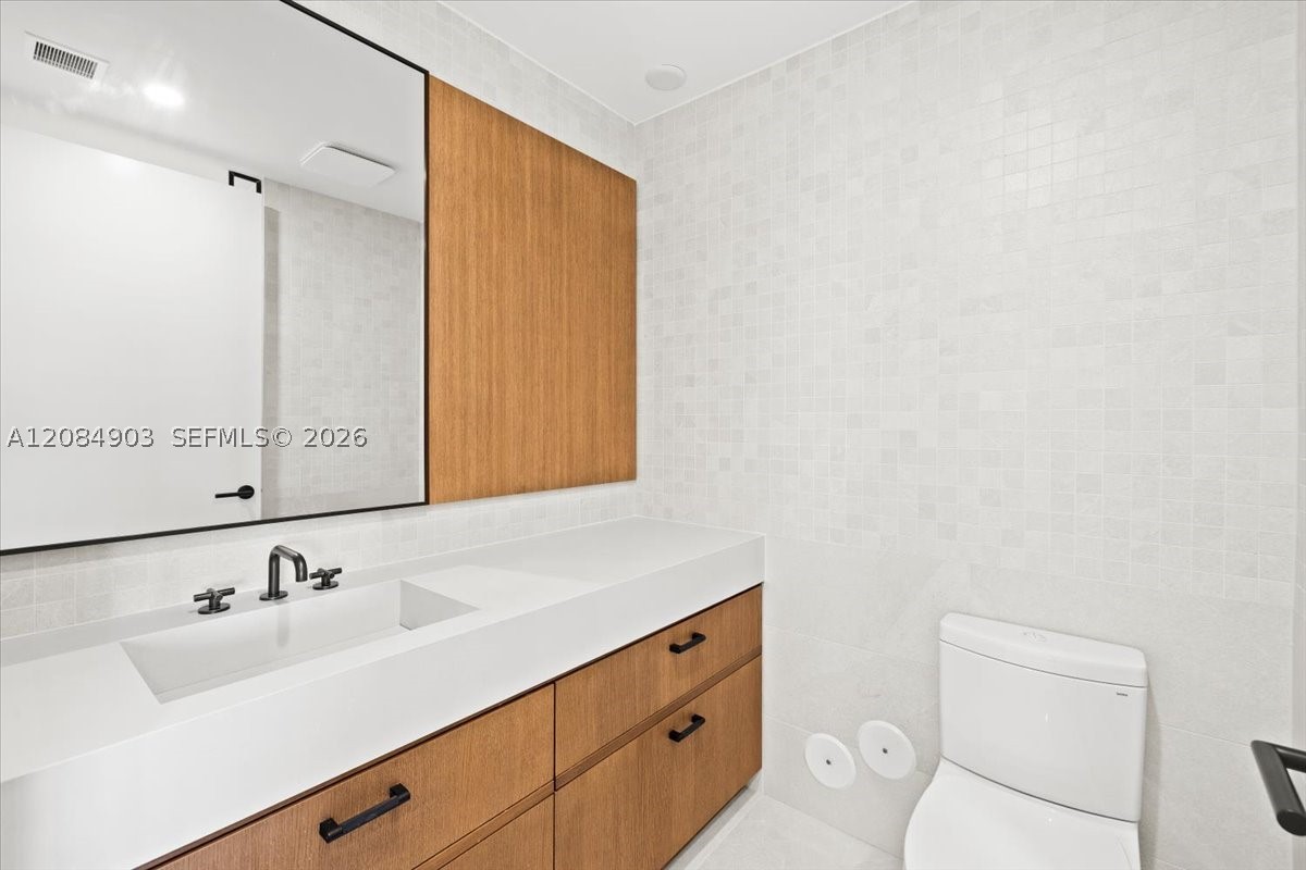 image 2200 Brickell23