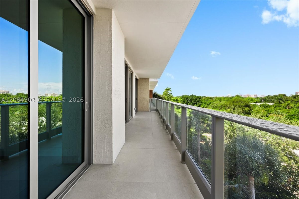 image 2200 Brickell25