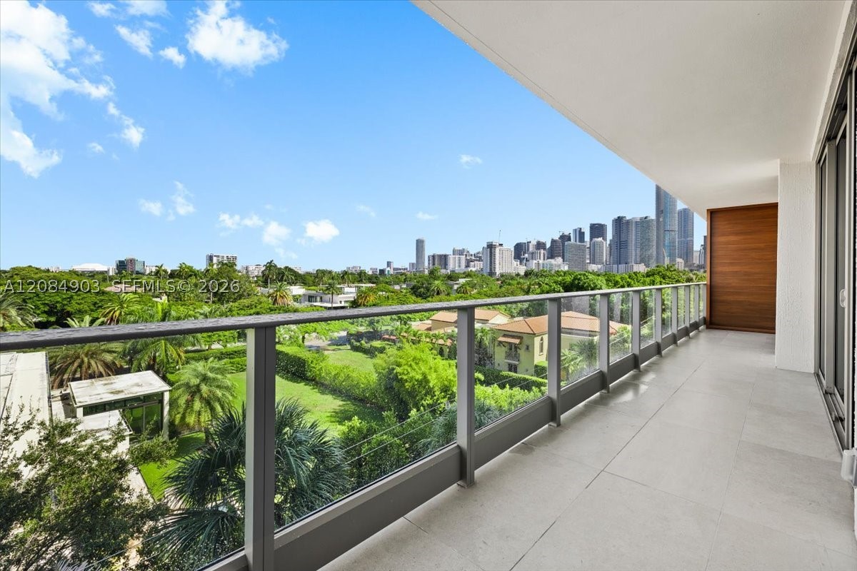 image 2200 Brickell26
