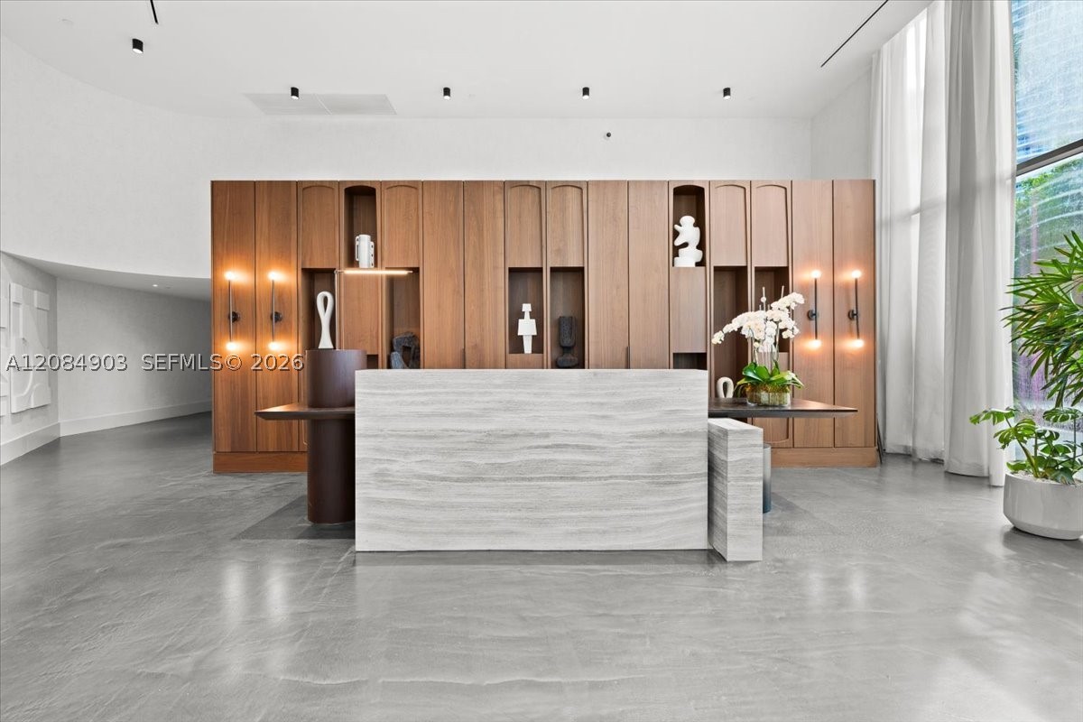 image 2200 Brickell28
