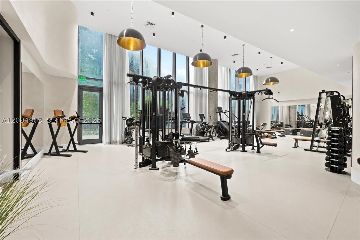 image 2200 Brickell33