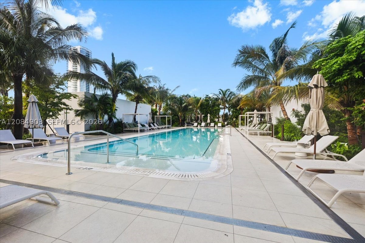 image 2200 Brickell37
