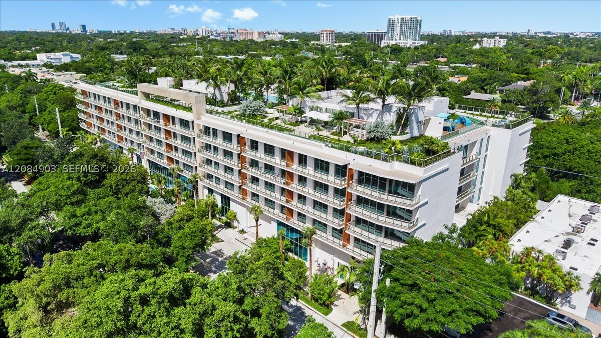 image 2200 Brickell44