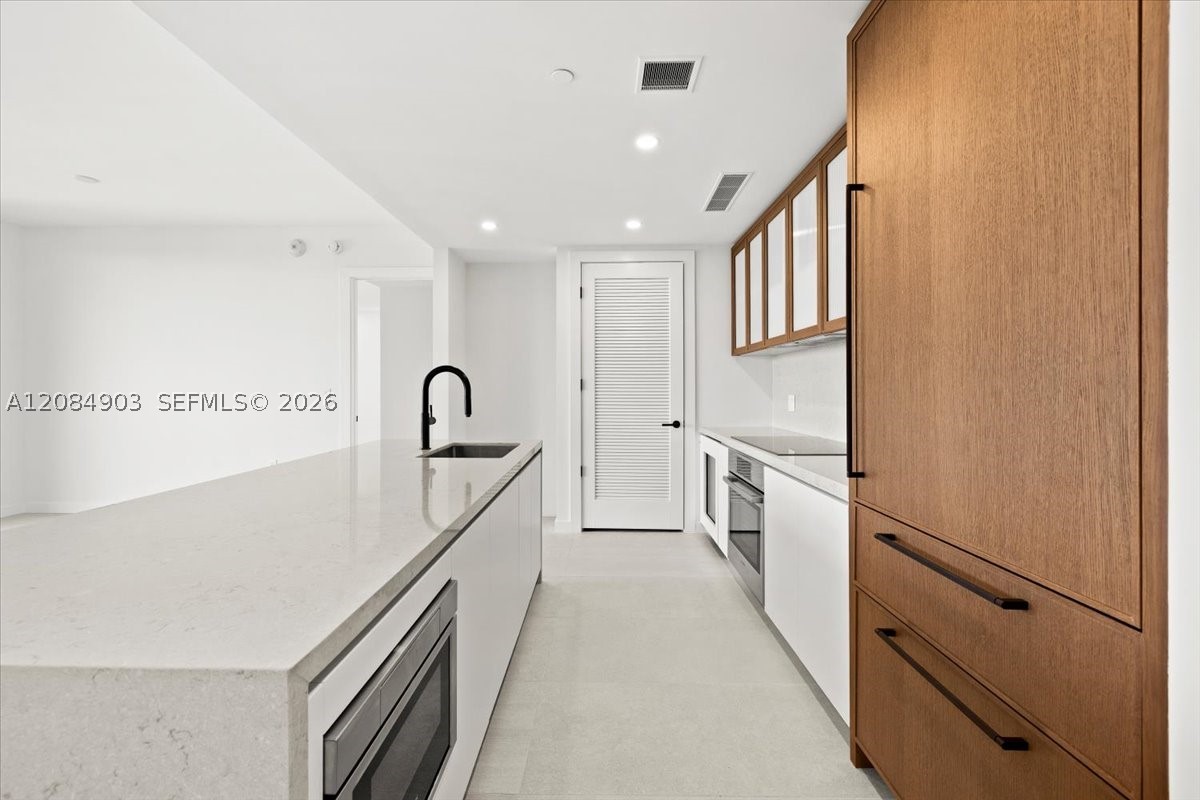image 2200 Brickell6