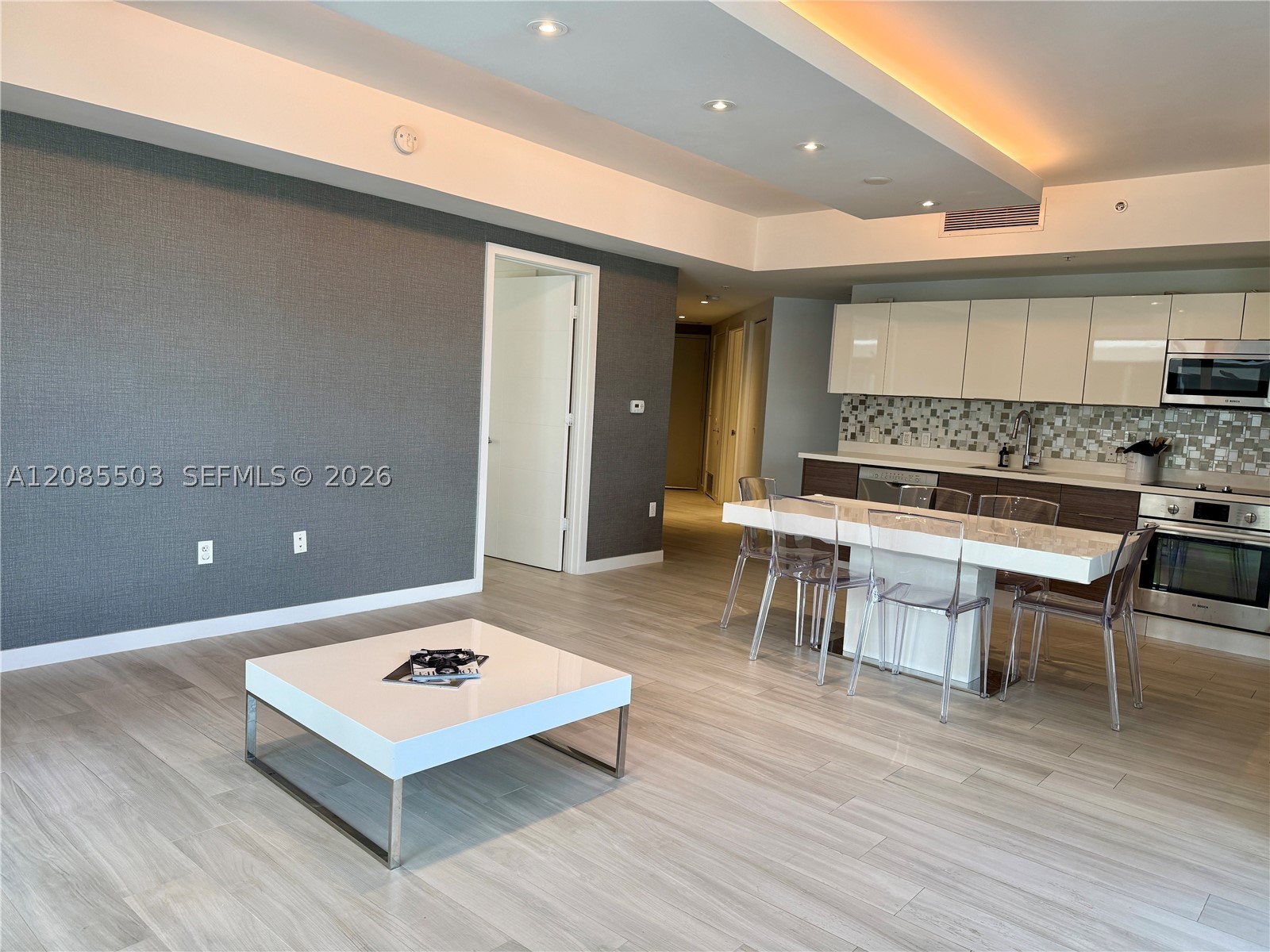 image Brickell Ten1