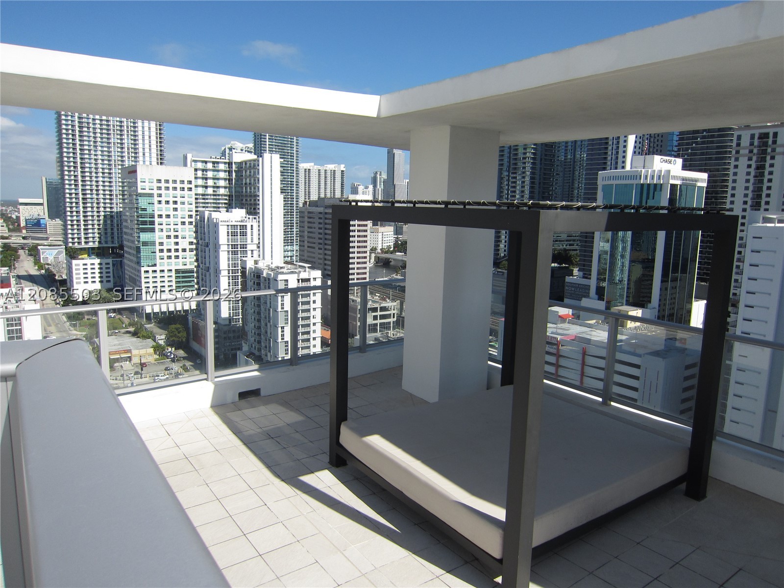 image Brickell Ten20