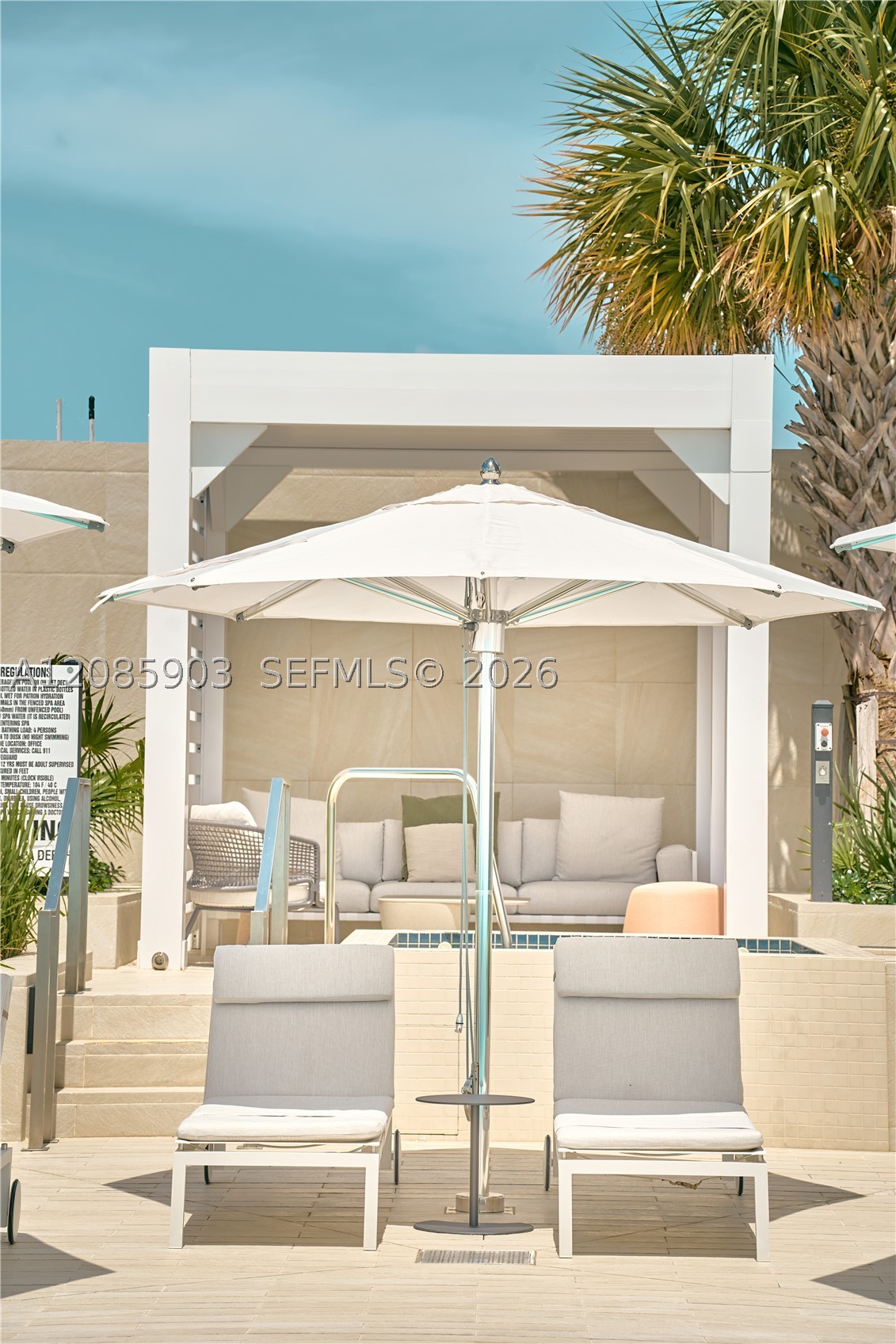 image Aston Martin Residences33