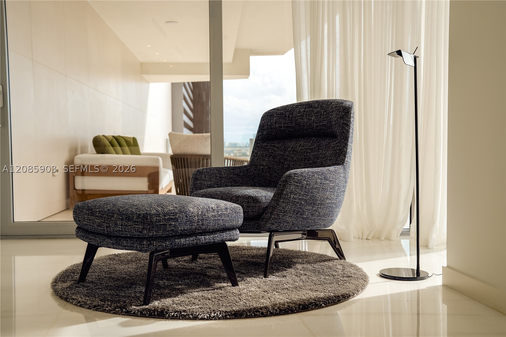image Aston Martin Residences3