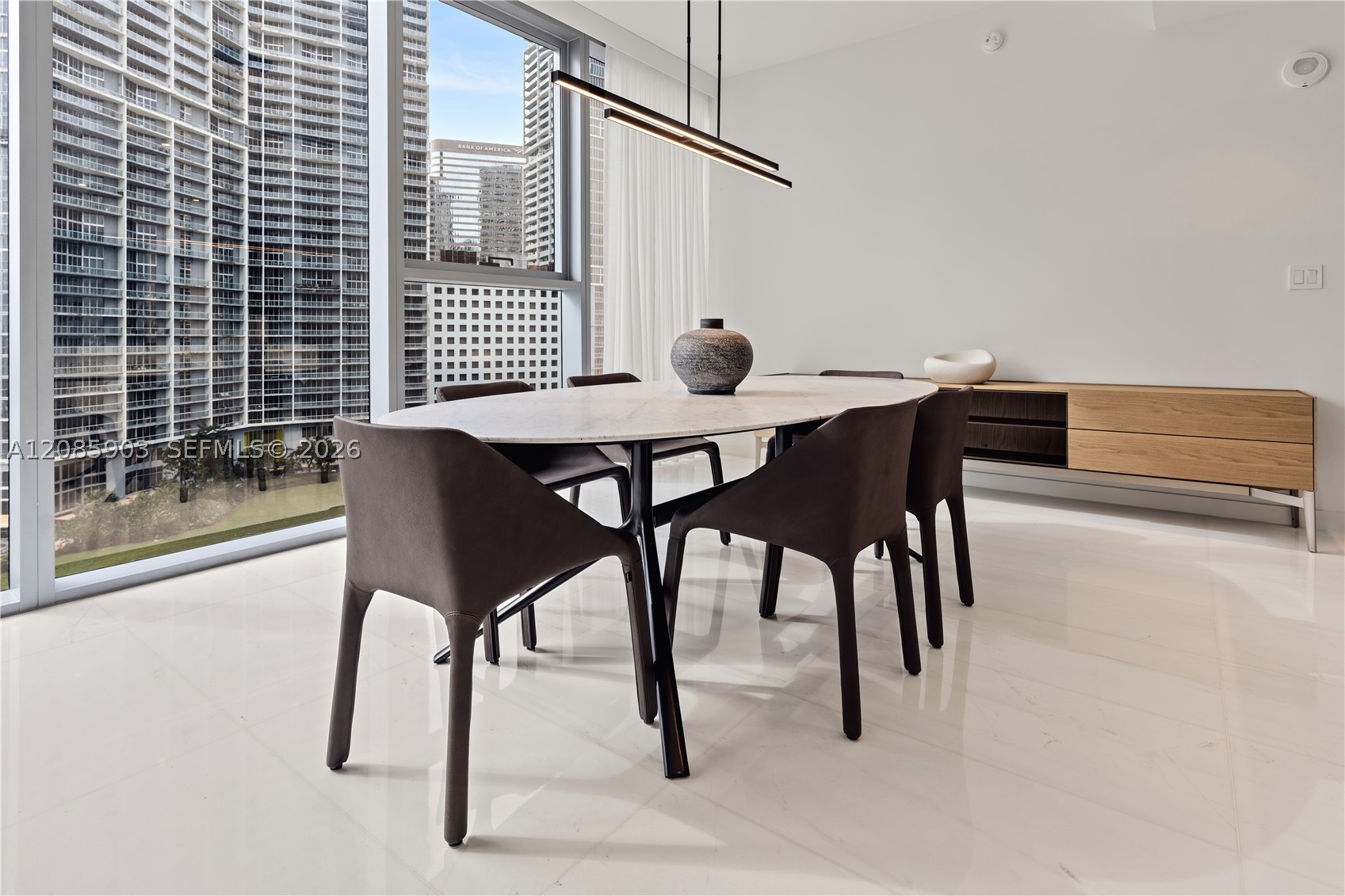image Aston Martin Residences5