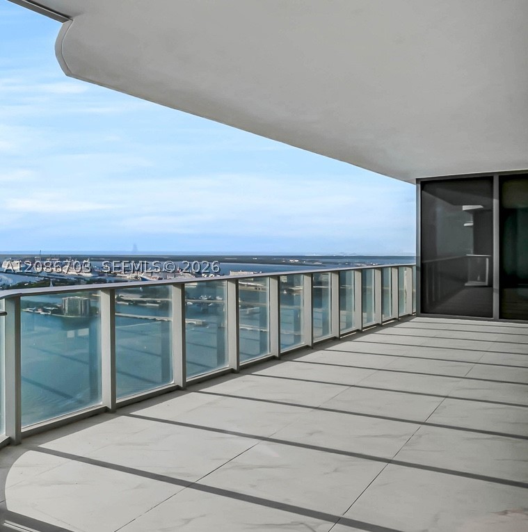 image Aria Reserve8