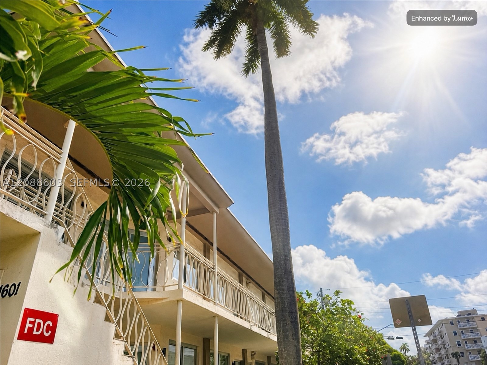 1601 Meridian Ave #208