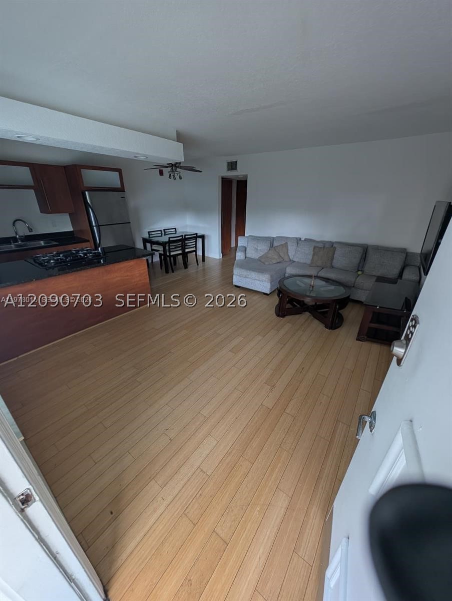 10101 W Bay Hbr Dr #9