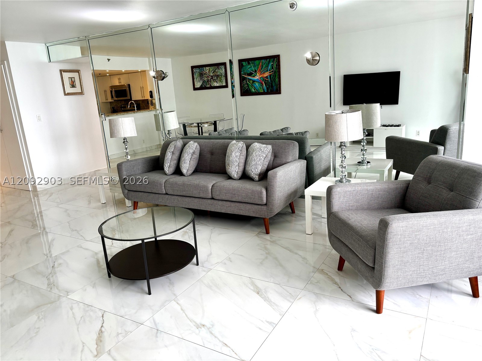1717 N Bayshore Dr #3950