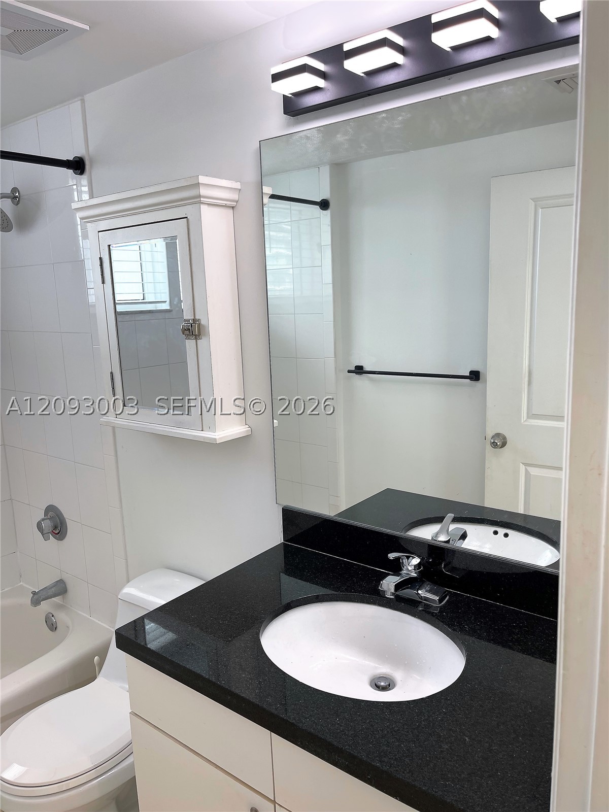 image Vue at Brickell11