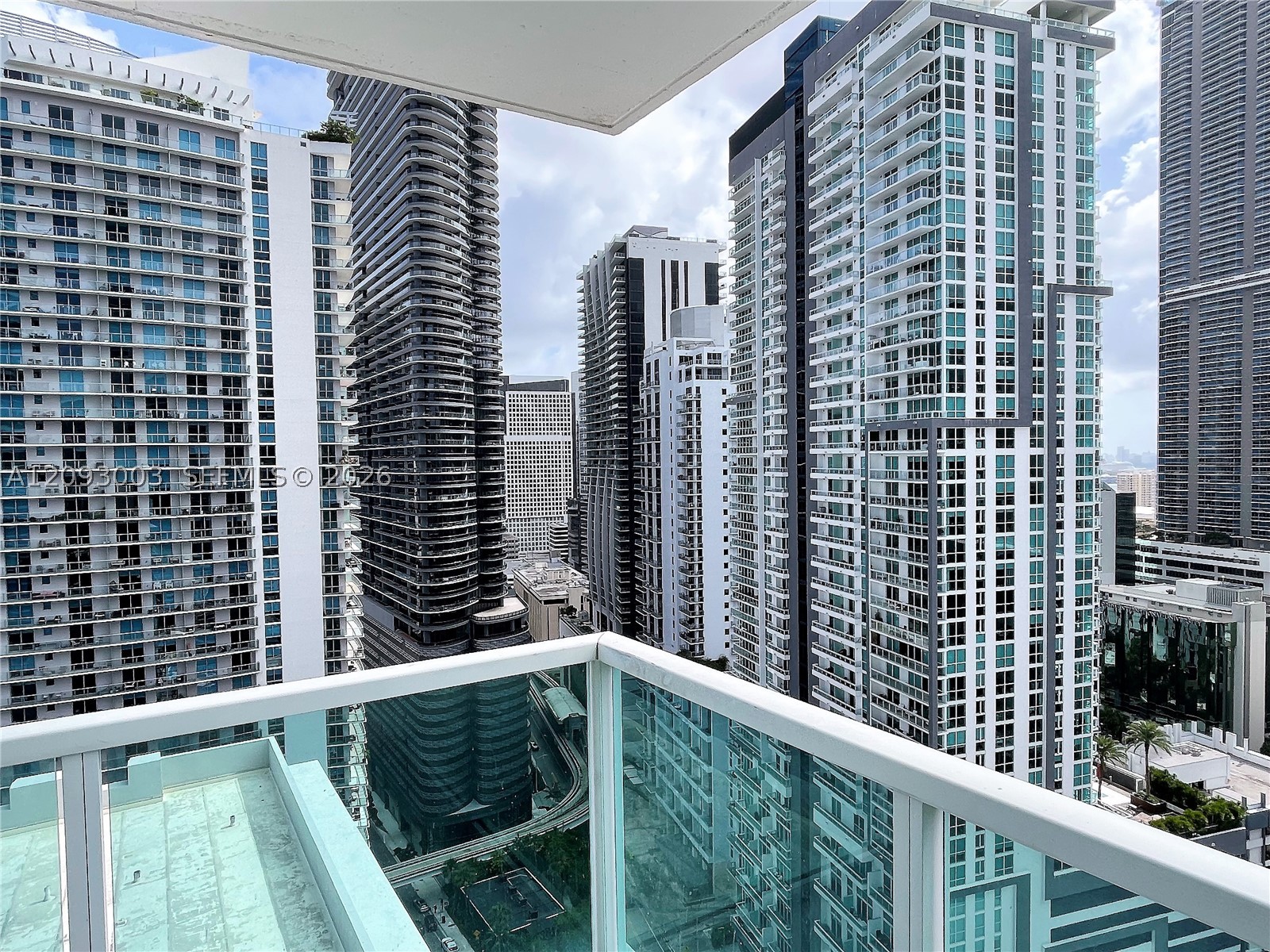 image Vue at Brickell1
