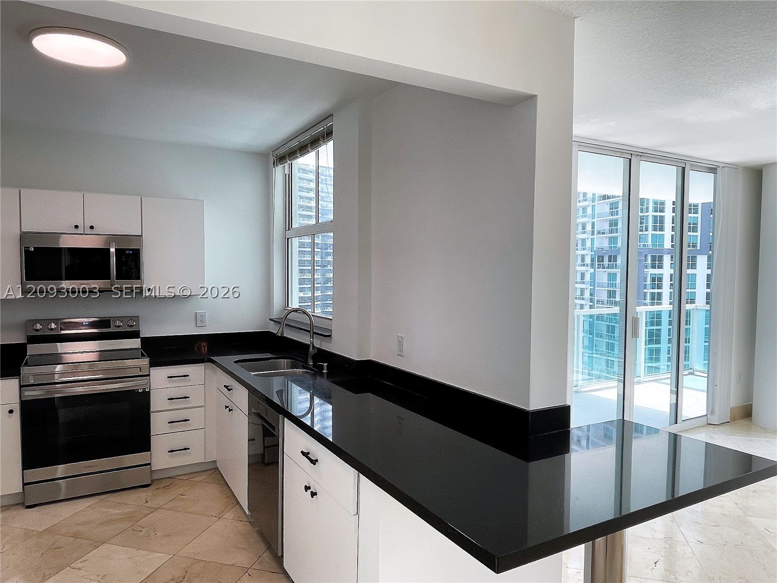image Vue at Brickell6