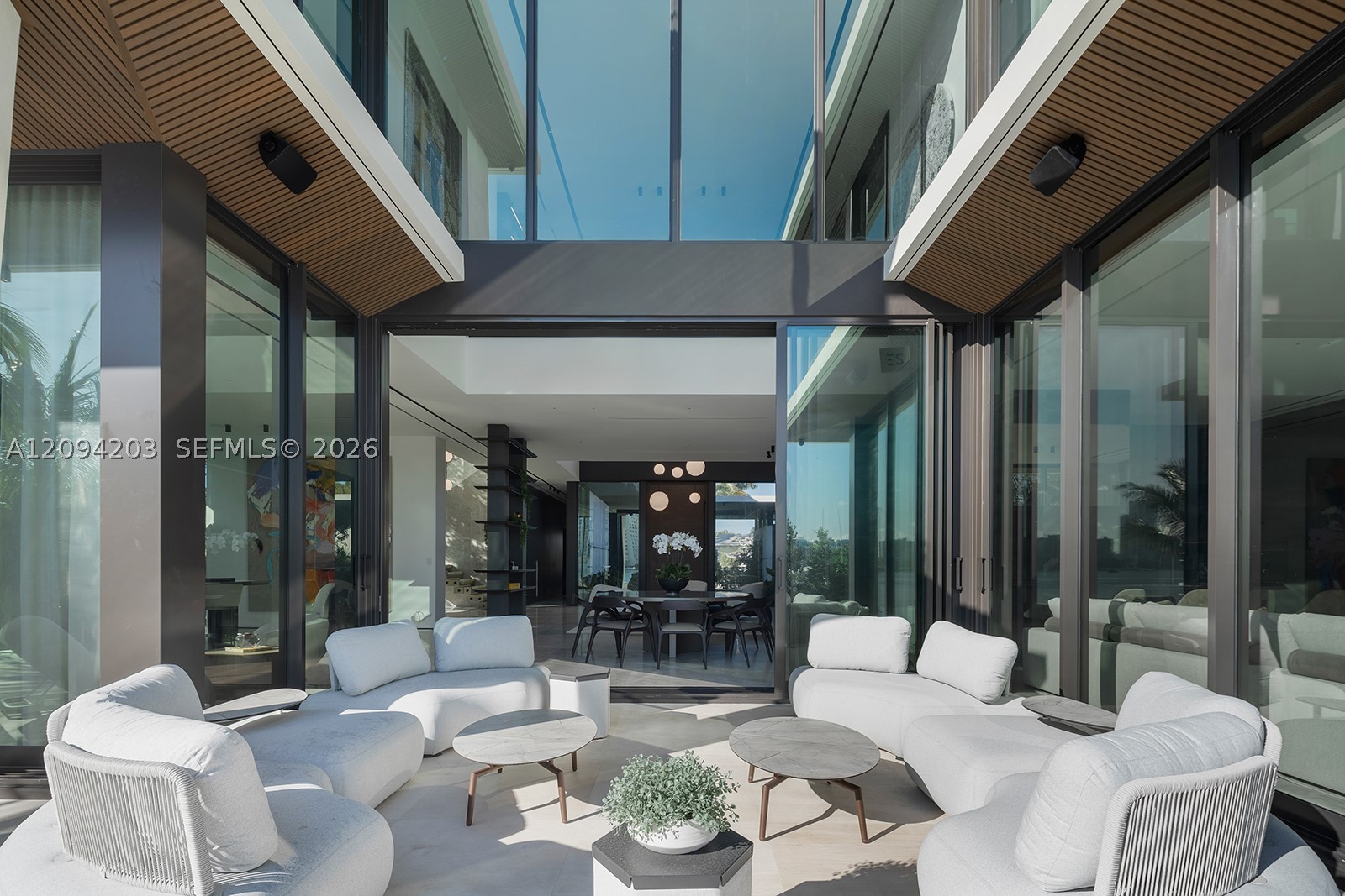 217 E Rivo Alto Dr Miami Beach, FL 33139