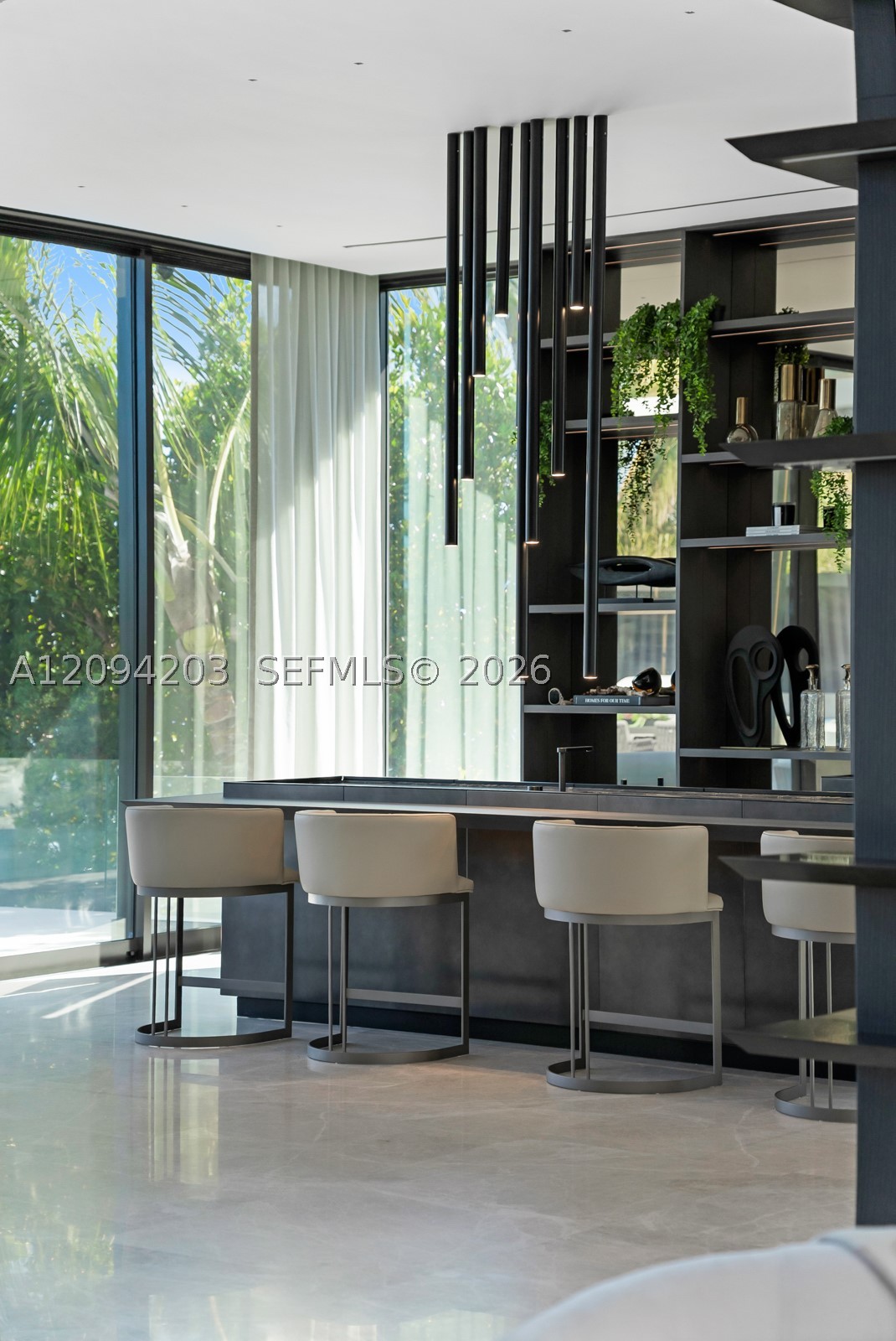 217 E Rivo Alto Dr Miami Beach, FL 33139