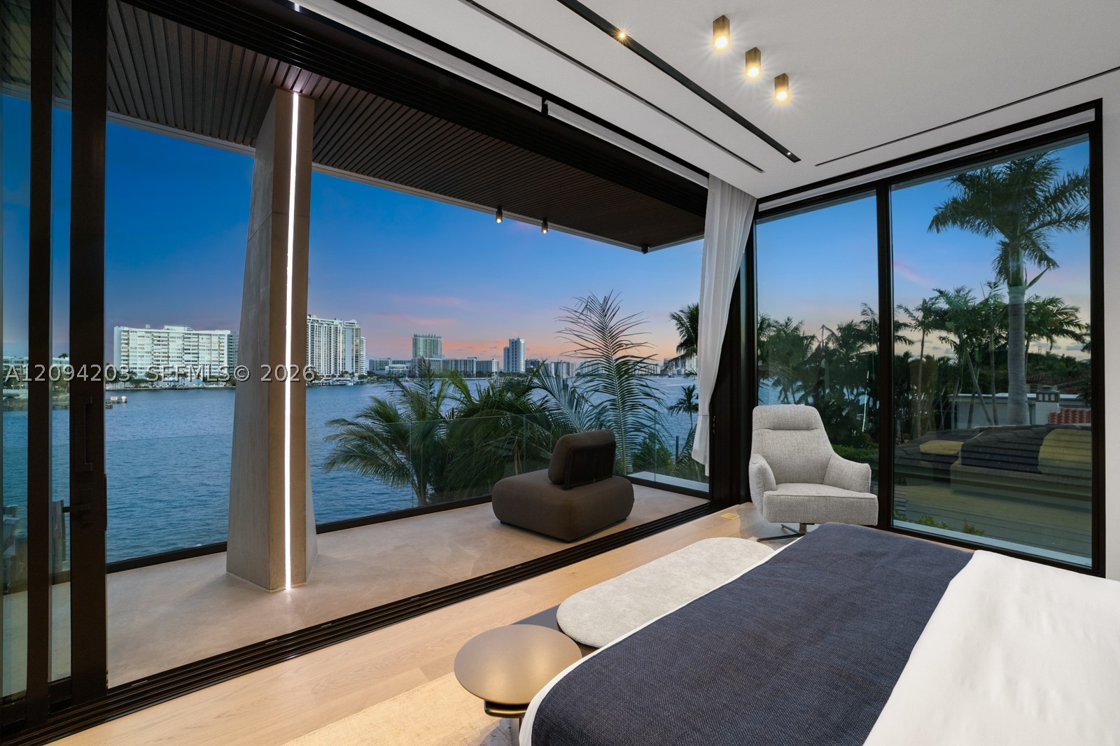 217 E Rivo Alto Dr Miami Beach, FL 33139