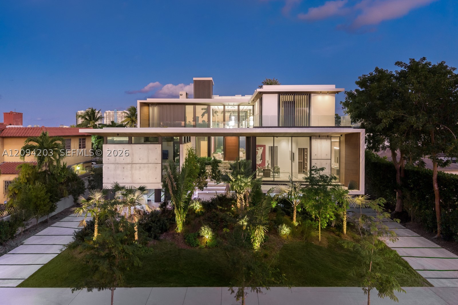 217 E Rivo Alto Dr Miami Beach, FL 33139