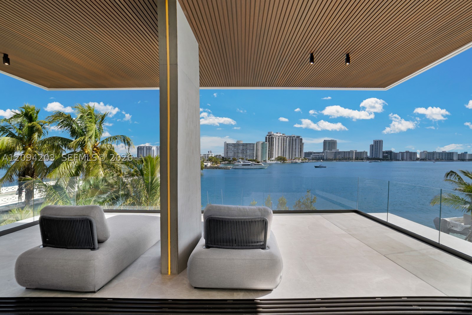 217 E Rivo Alto Dr Miami Beach, FL 33139