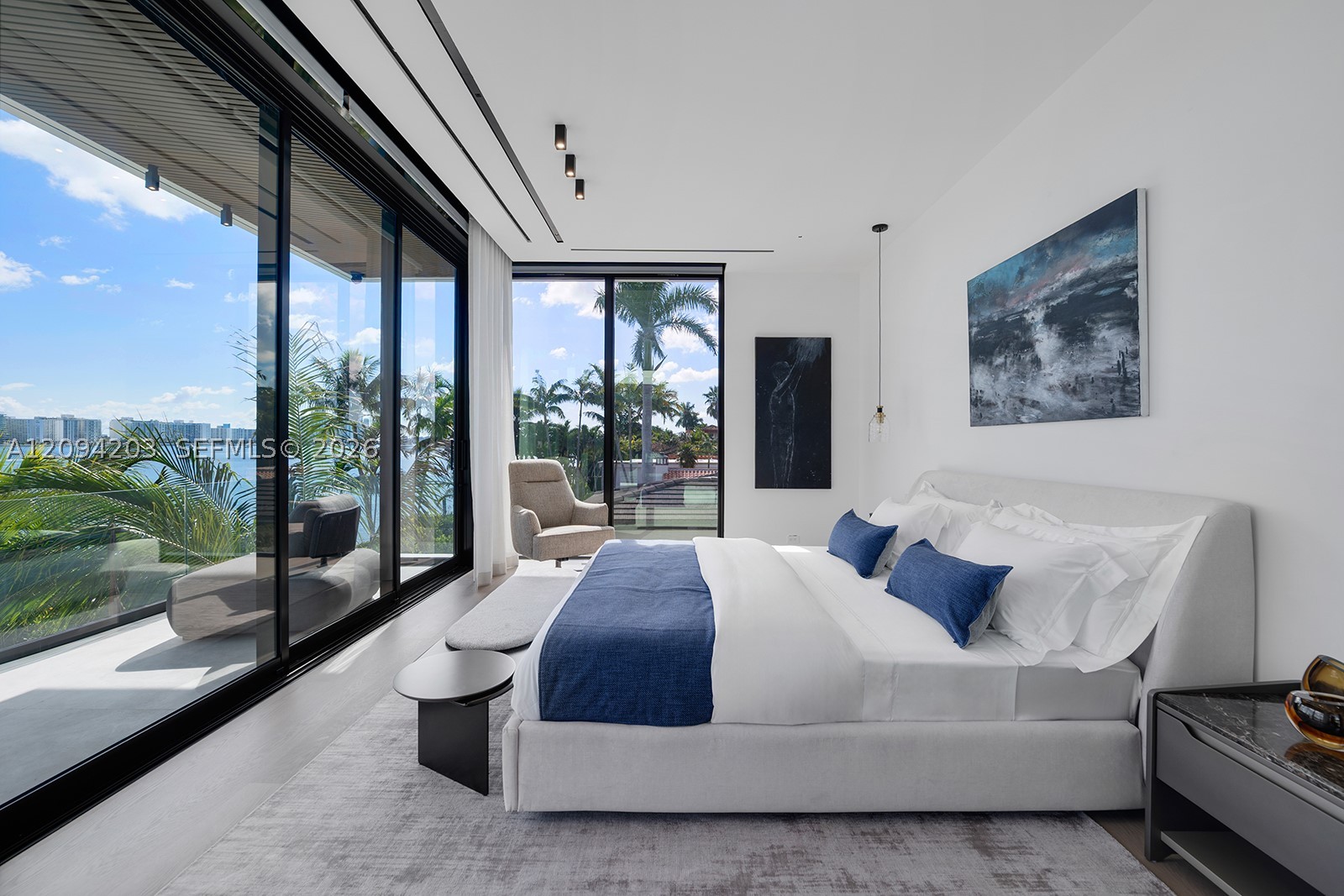217 E Rivo Alto Dr Miami Beach, FL 33139