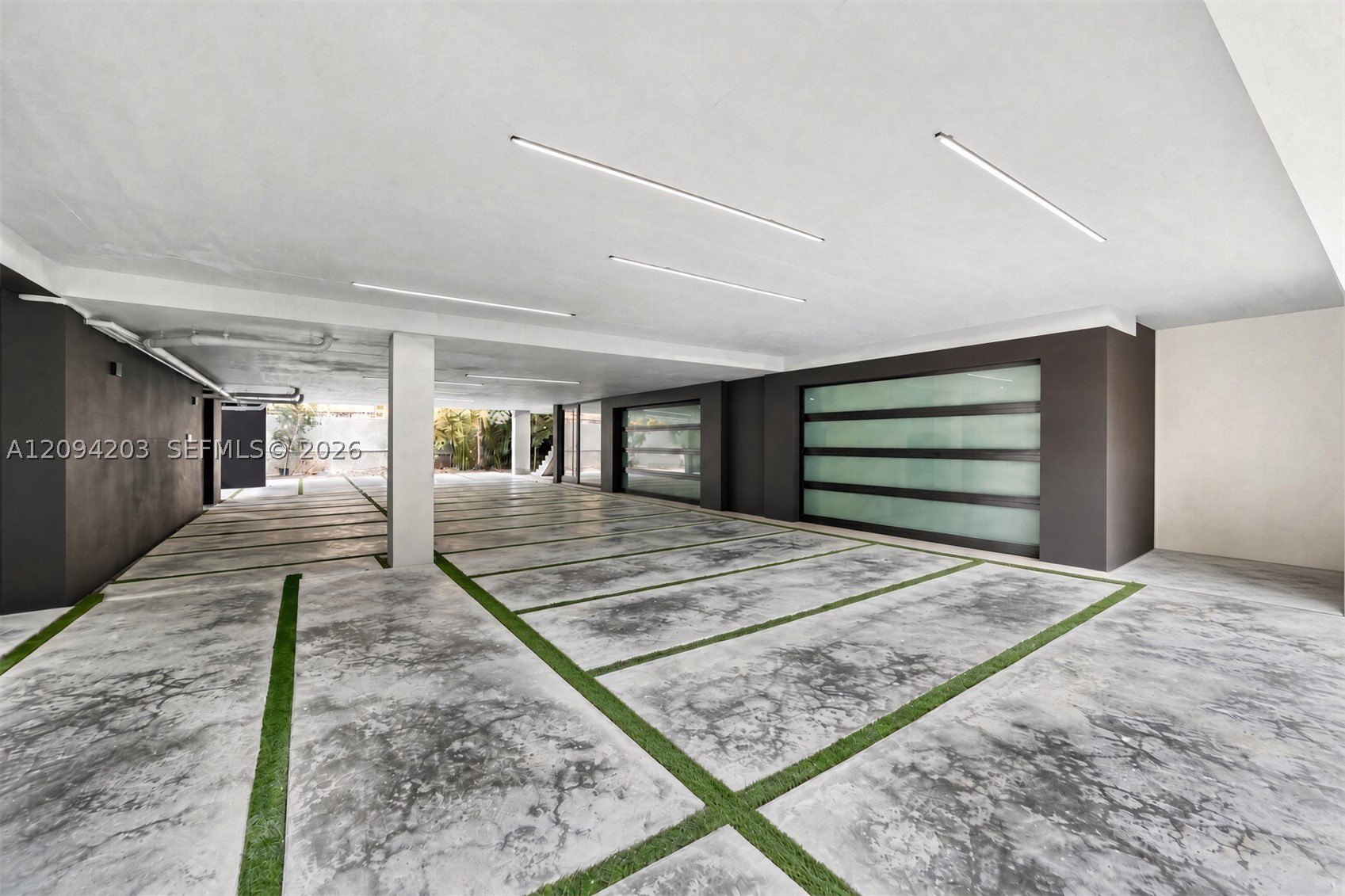 217 E Rivo Alto Dr Miami Beach, FL 33139