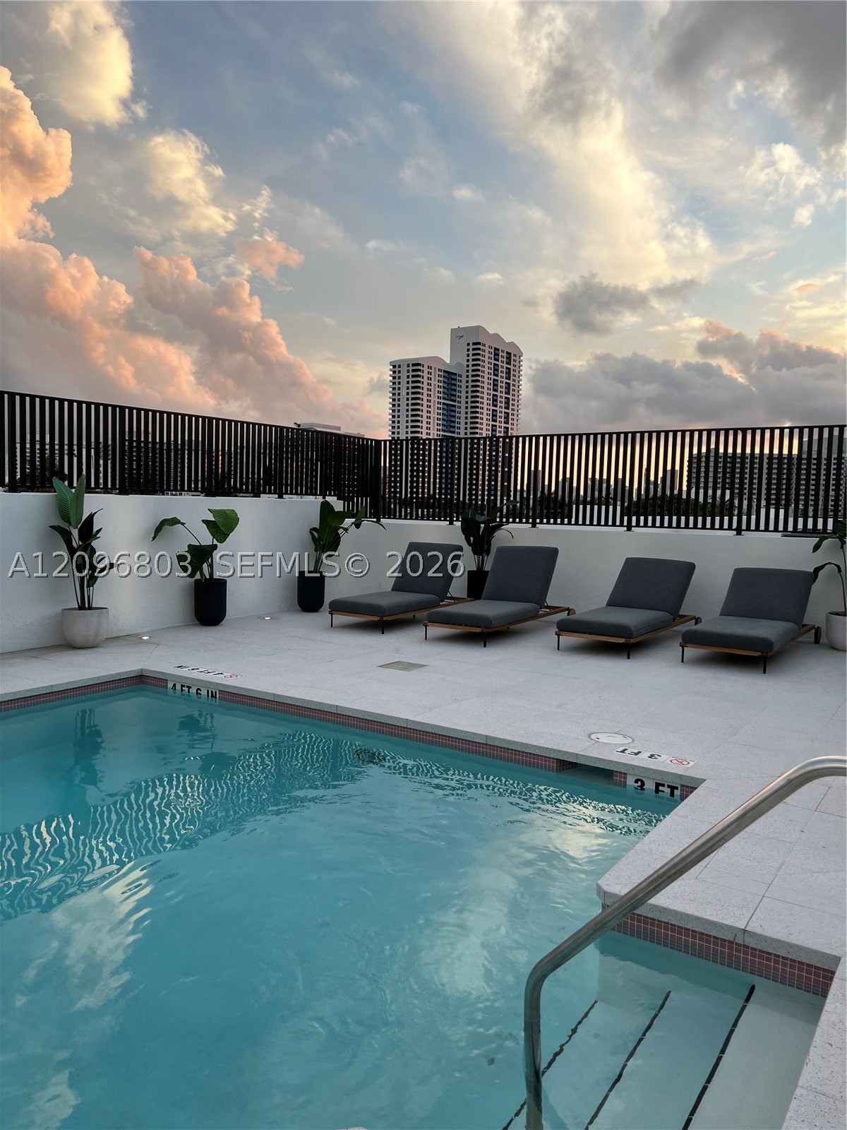 image Ten30 South Beach10