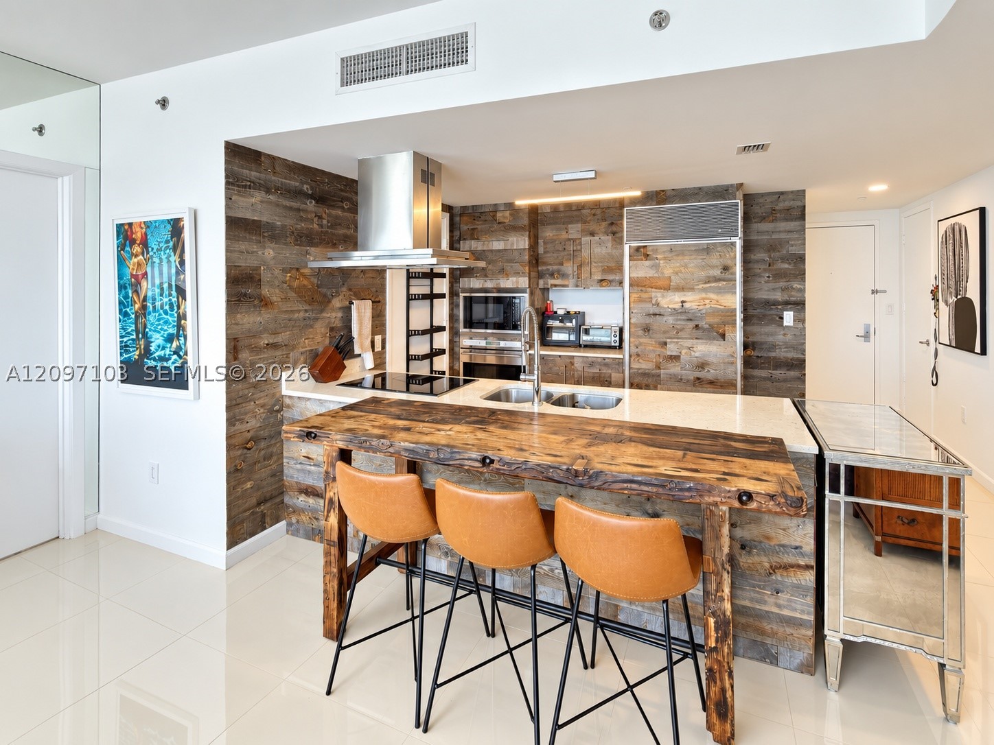 image Icon Brickell II6