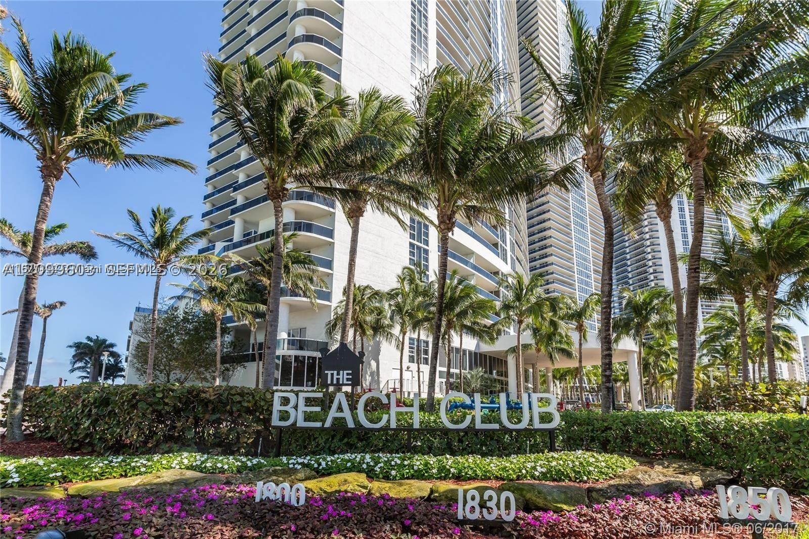 image Beach Club 228