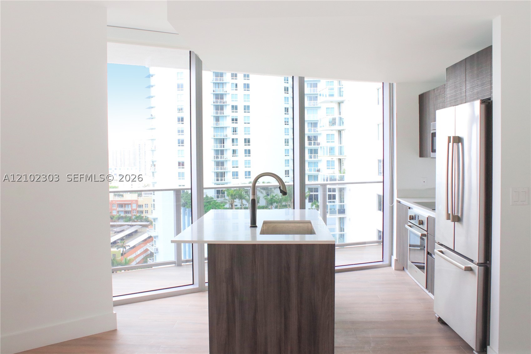 image Aria on the Bay7