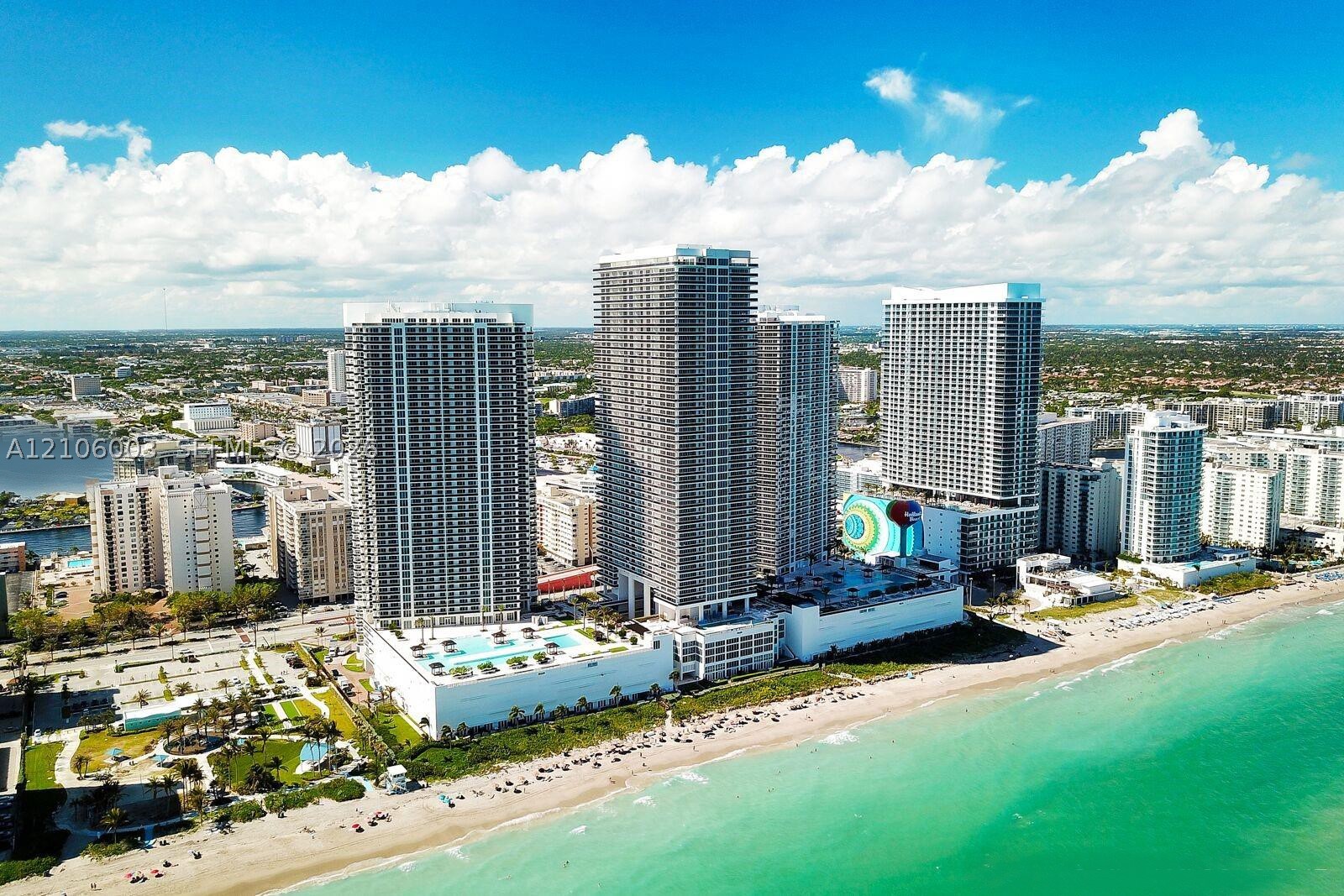 image Beach Club 125