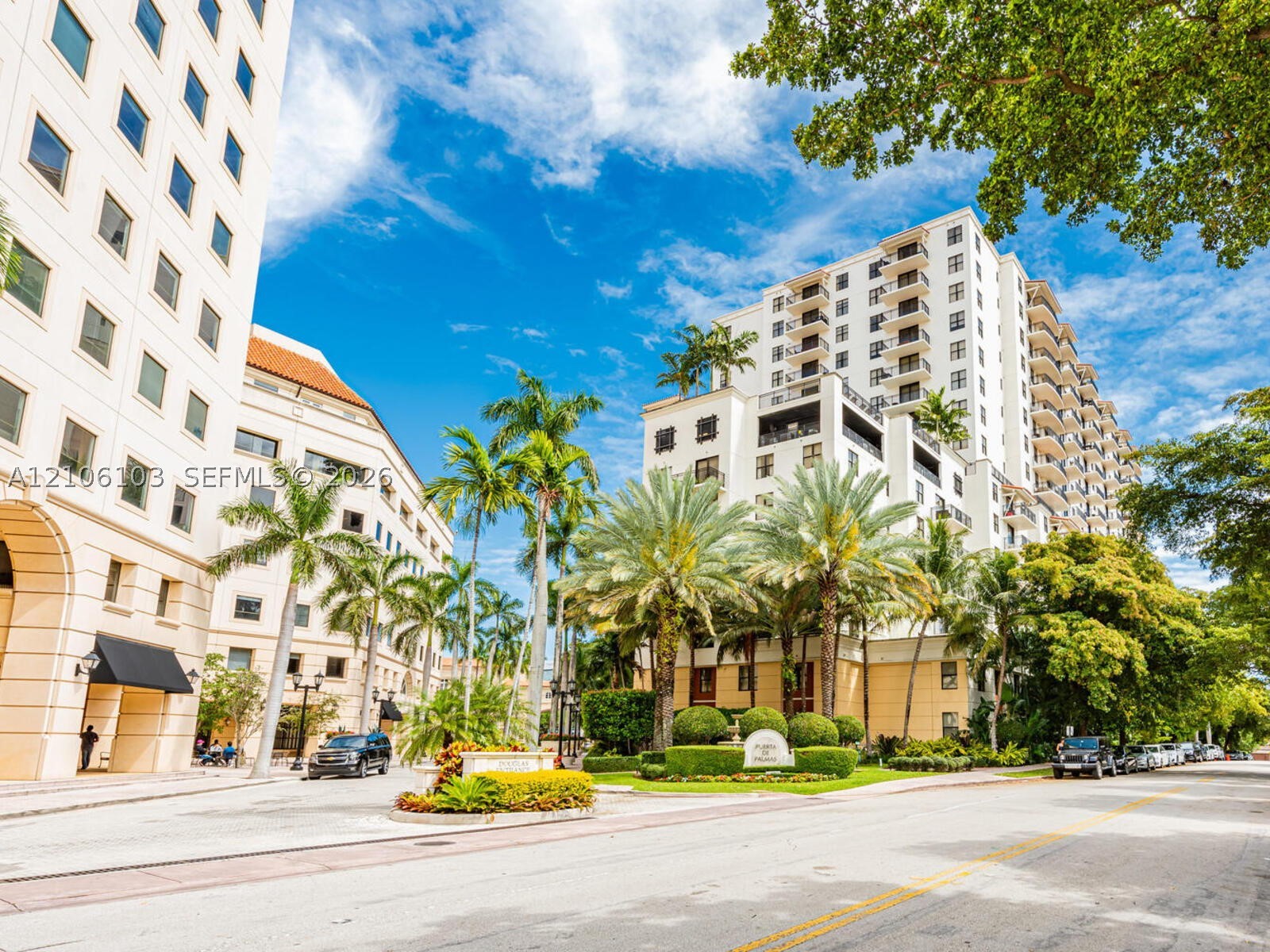 888 S Douglas Rd #602
