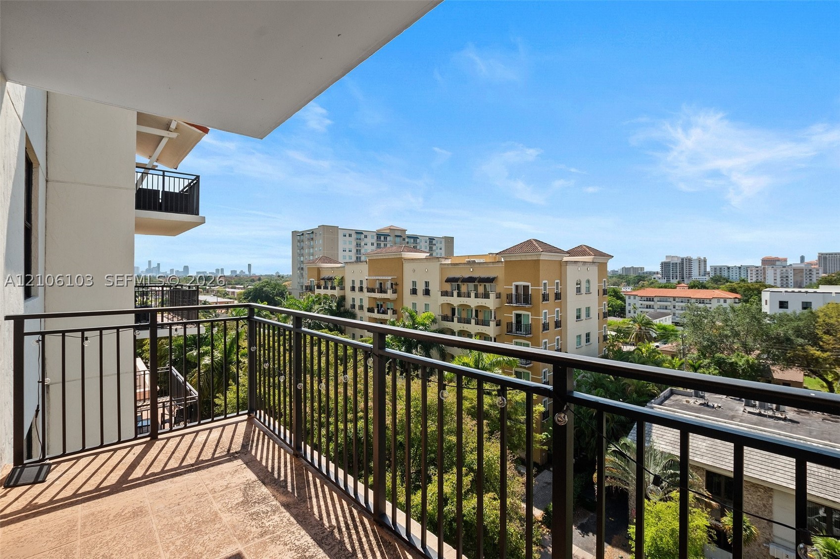 888 S Douglas Rd #602 Coral Gables, FL 33134