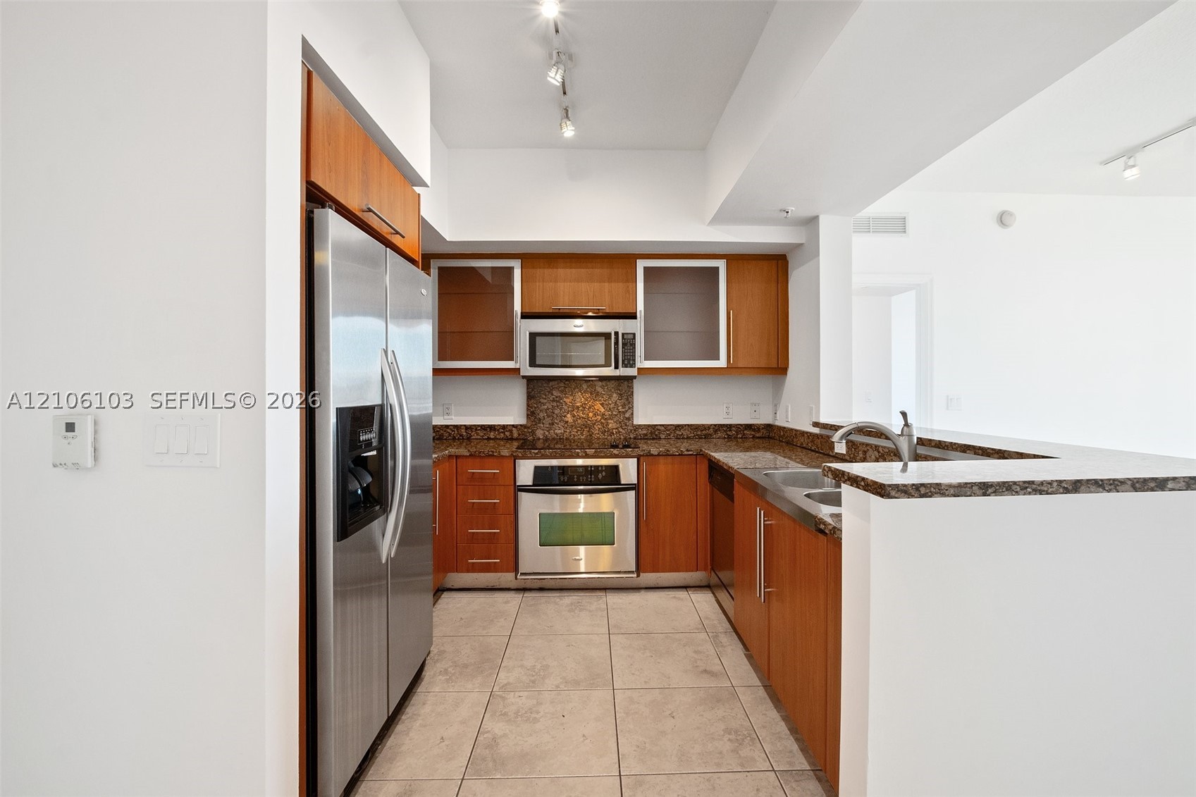 888 S Douglas Rd #602 Coral Gables, FL 33134