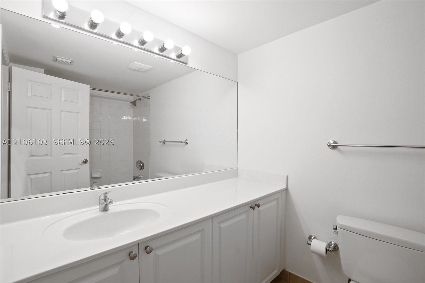 888 S Douglas Rd #602 Coral Gables, FL 33134